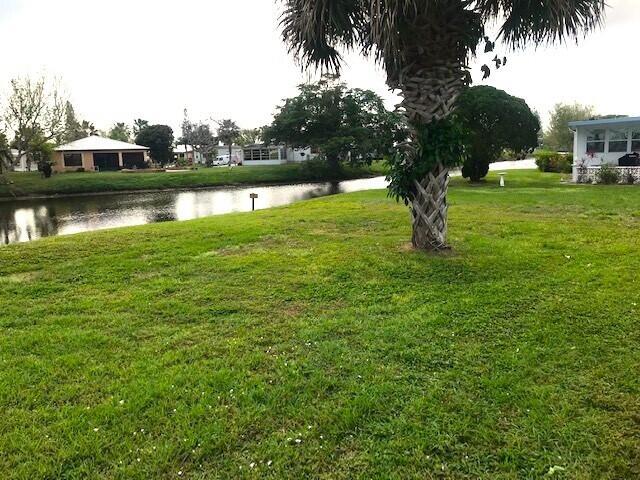 4 of 28 - 20 Madrid Lane, Port Saint Lucie, FL