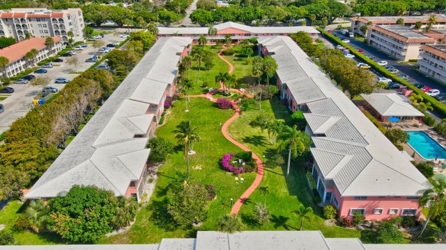 4 of 19 - 300 Ne 20th Street #6100 #610, Boca Raton, FL