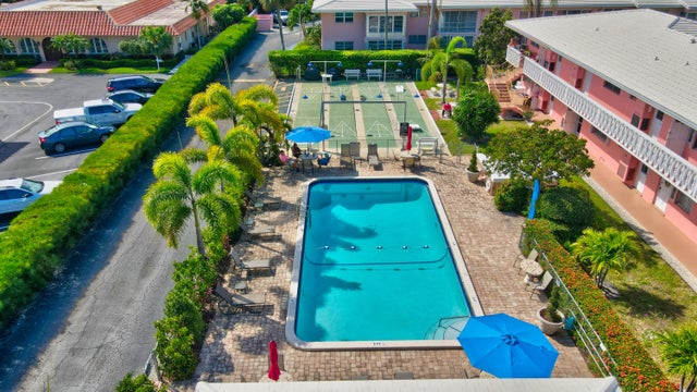 5 of 19 - 300 Ne 20th Street #6100 #610, Boca Raton, FL