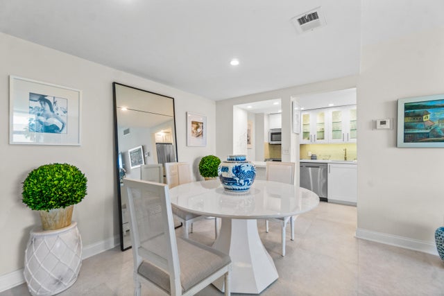 4 of 27 - 2780 S Ocean Blvd #406, Palm Beach, FL