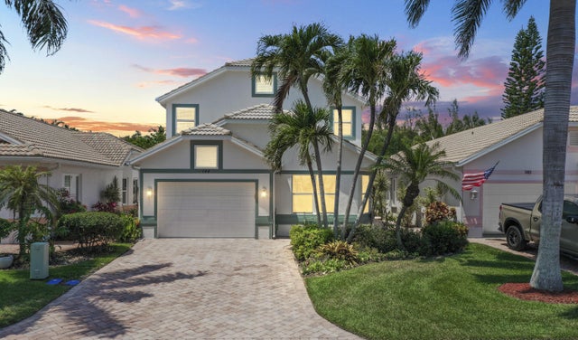 2 of 37 - 144 Pepper Lane, Jensen Beach, FL