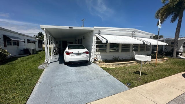 1 of 27 - 4300 Se Saint Lucie Boulevard #175, Stuart, FL