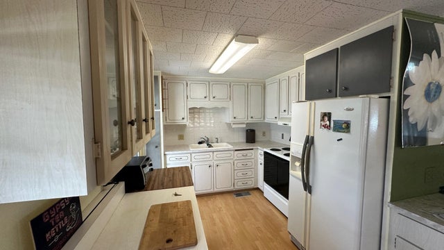 3 of 27 - 4300 Se Saint Lucie Boulevard #175, Stuart, FL