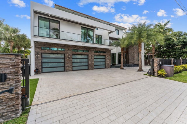 5 of 45 - 633 Coral Way, Fort Lauderdale, FL
