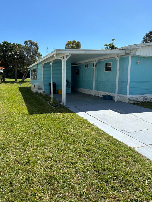 3 of 22 - 38 Golf Drive Dr, Port Saint Lucie, FL