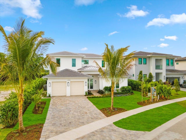 3 of 5 - 2990 Blue Cypress Lane, Wellington, FL