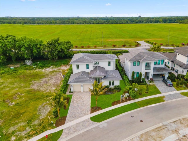 4 of 5 - 2990 Blue Cypress Lane, Wellington, FL