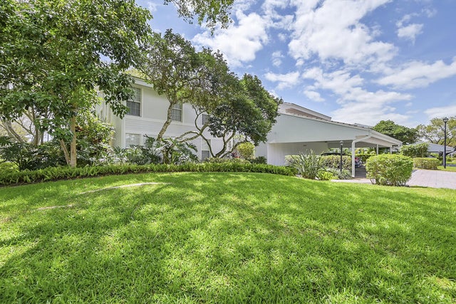 4 of 42 - 6245 Old Court Rd #202, Boca Raton, FL