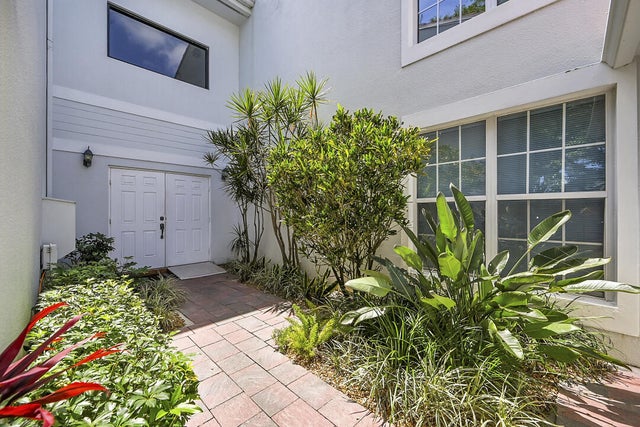 5 of 42 - 6245 Old Court Rd #202, Boca Raton, FL