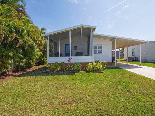 1 of 23 - 522 Hemingway Terrace, Fort Pierce, FL
