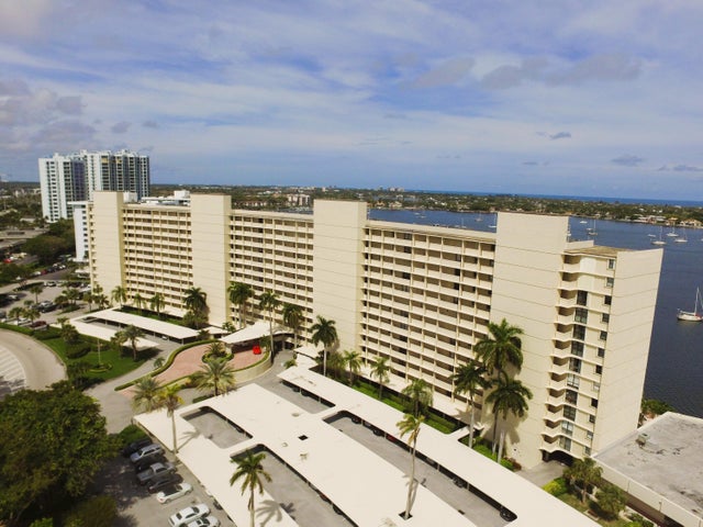 3 of 65 - 132 Lakeshore Drive #718, North Palm Beach, FL