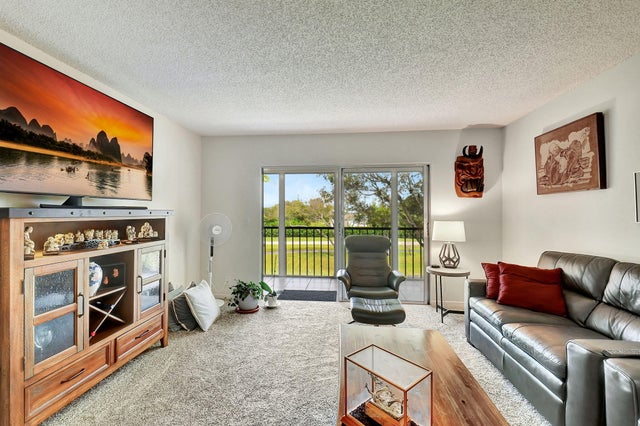 2 of 22 - 7185 Huntington Lane #301, Delray Beach, FL