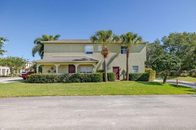 2 of 40 - 2300 Se Union Park Drive, Port Saint Lucie, FL