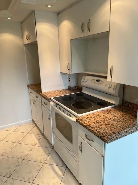 1 of 14 - 2085 Newport S #2085, Deerfield Beach, FL