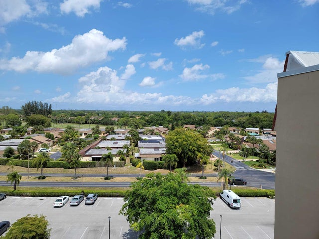 2 of 22 - 3465 Via Poinciana #806, Lake Worth, FL