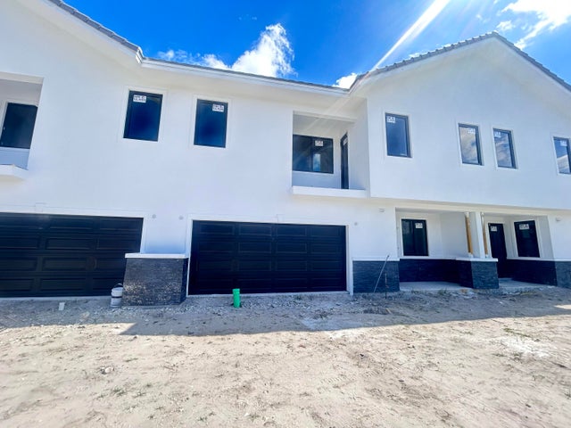 3 of 36 - 6997 Nw 30th Terrace #d, Fort Lauderdale, FL