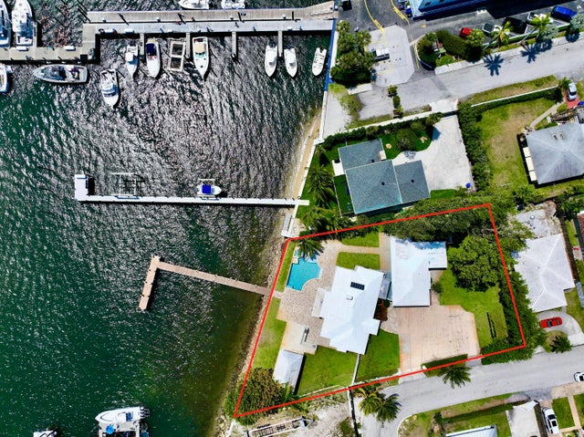 3 of 56 - 257 E 23rd St, Riviera Beach, FL
