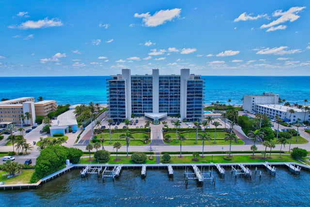 4 of 84 - 2727 S Ocean Blvd #403, Highland Beach, FL