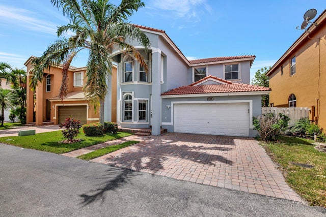 1 of 61 - 3768 Sw 50th Court, Fort Lauderdale, FL