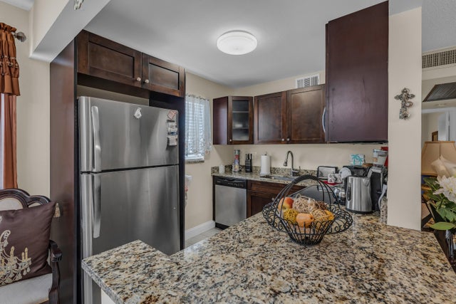1 of 31 - 225 Andover I, West Palm Beach, FL