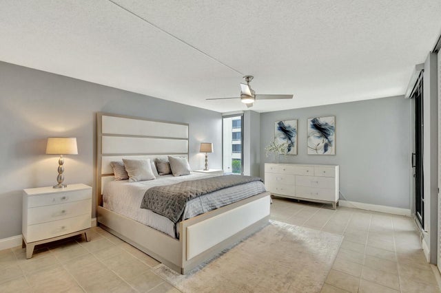 3 of 63 - 5550 N Ocean Dr #2b, Riviera Beach, FL