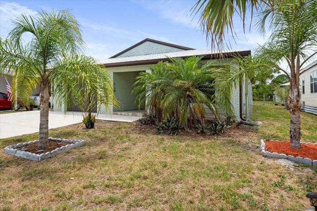 3 of 28 - 35 Alhambra S, Port Saint Lucie, FL