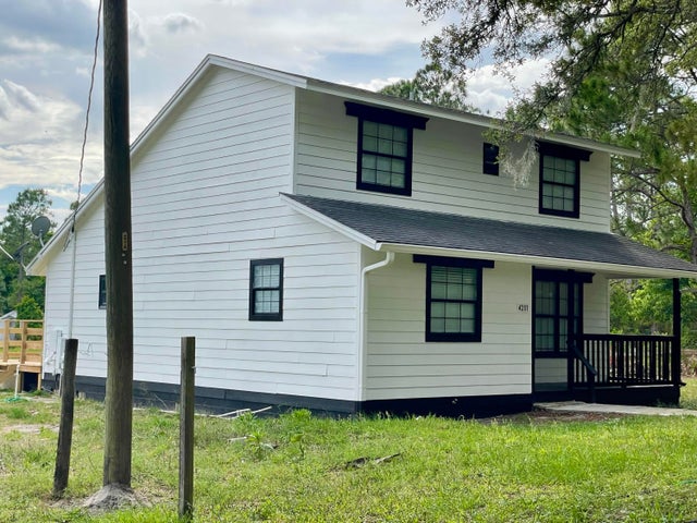 5 of 67 - 42111 Chinaberry Ct, Eustis, FL