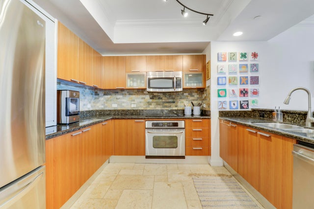3 of 43 - 2640 Lake Shore Drive #1508, Riviera Beach, FL