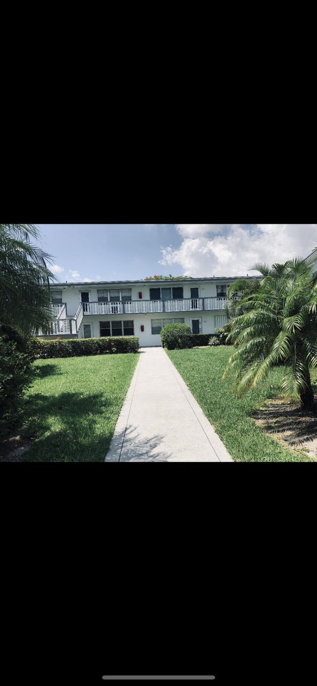 3 of 14 - 181 Andover G, West Palm Beach, FL