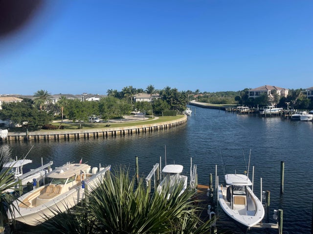 2 of 40 - 13461 Treasure Cove Cir, North Palm Beach, FL