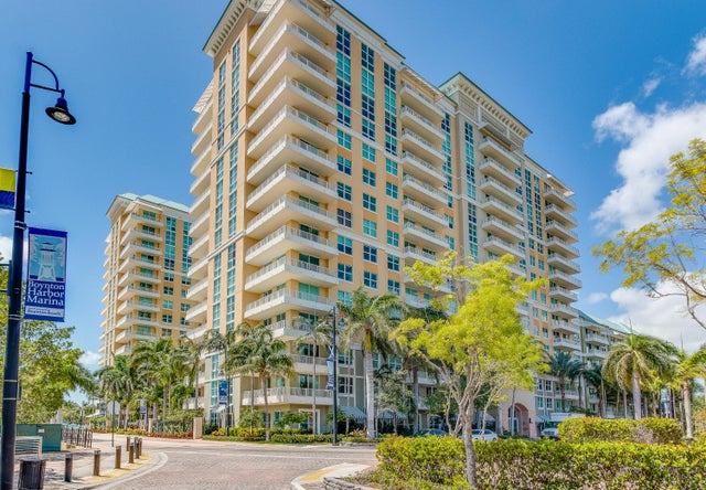 1 of 25 - 700 E Boynton Beach Blvd #202, Boynton Beach, FL