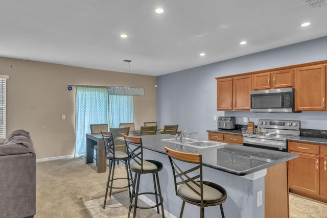 4 of 30 - 1615 Lexington Sq Sw, Vero Beach, FL