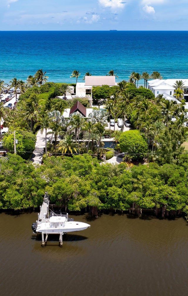 2 of 85 - 880 S Ocean Blvd, Manalapan, FL