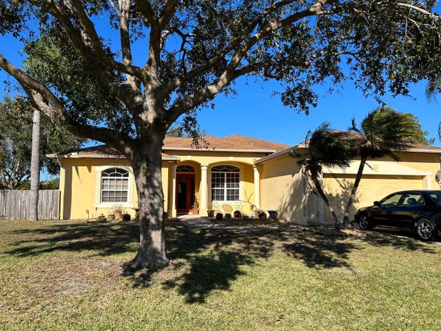 2 of 66 - 2701 Se Bishop Avenue, Port Saint Lucie, FL