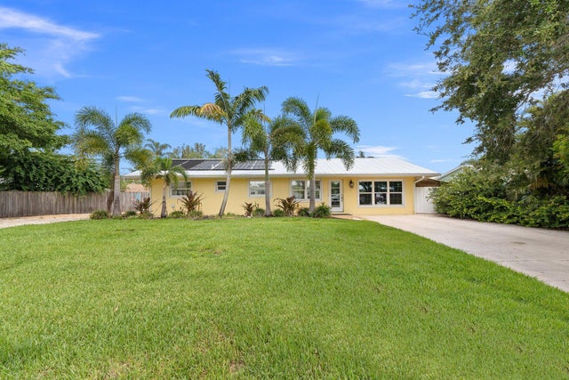 2 of 58 - 1749 Sw Coxswain Pl, Palm City, FL