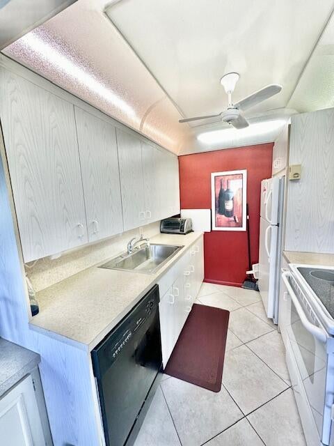 4 of 38 - 2078 Guildford E, Boca Raton, FL