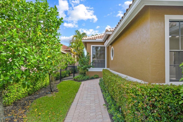 3 of 67 - 4533 Barclay Fair Wy, Lake Worth, FL