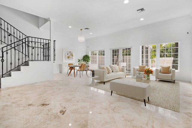 1 of 29 - 4517 Ne 21st Avenue #5, Fort Lauderdale, FL