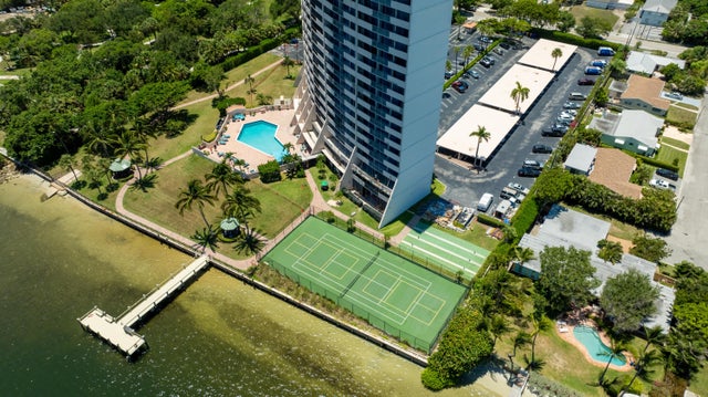 3 of 66 - 5200 N Flagler Drive #803, West Palm Beach, FL