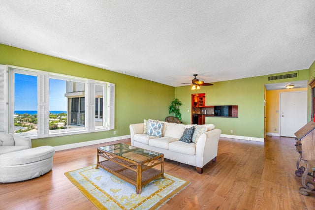 3 of 33 - 555 Se 6th Avenue #11g, Delray Beach, FL