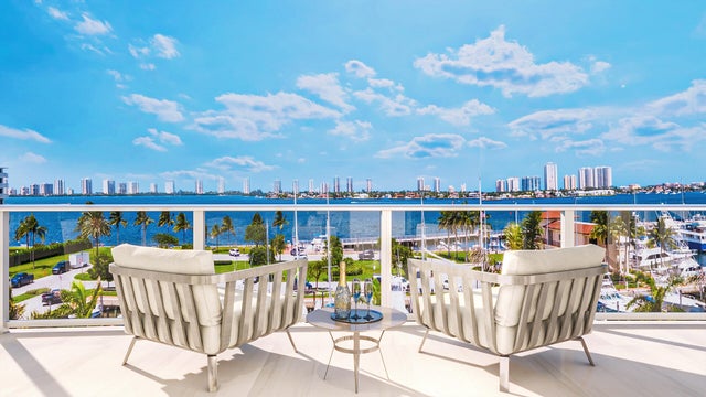 1 of 45 - 220 Lake Shore Dr #305, Lake Park, FL