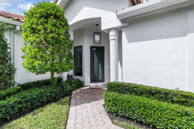 2 of 56 - 12618 Mallet Circle, Wellington, FL