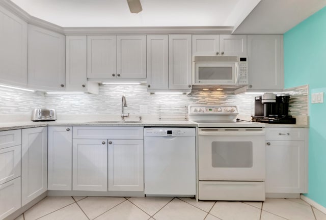 4 of 38 - 300 Ocean Trail Wy #208, Jupiter, FL