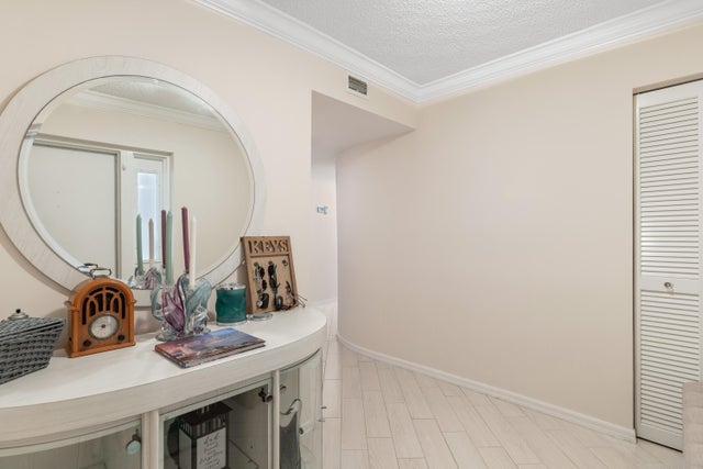 3 of 47 - 4800 Highway A1a #409, Vero Beach, FL
