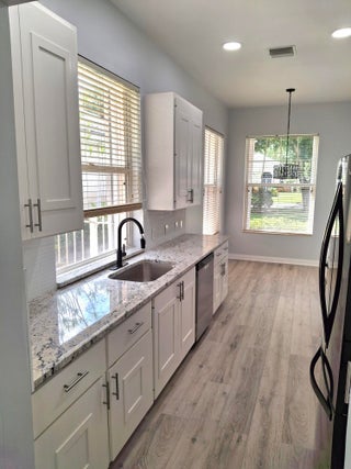 Photo of Listing #RX-11010341