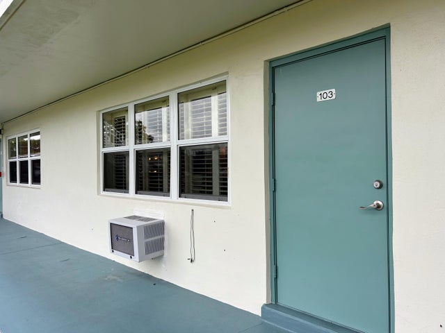 2 of 44 - 320 Horizons W #103, Boynton Beach, FL