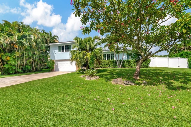 2 of 43 - 3101 Canal Dr, Boynton Beach, FL