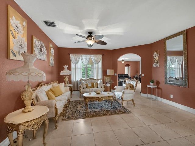2 of 16 - 1371 Sw Halford Av, Port Saint Lucie, FL