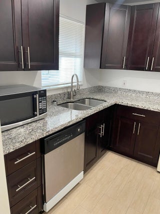 Photo of Listing #RX-11011057