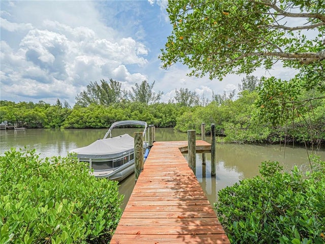 3 of 49 - 395 Live Oak Drive, Vero Beach, FL